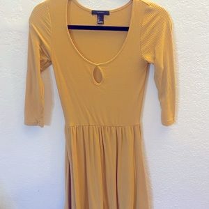 Forever21 size S. Low on chest!